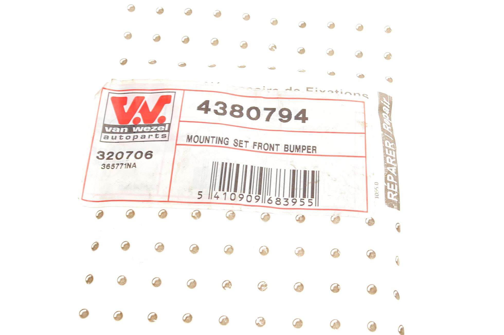 4380794 VAN WEZEL